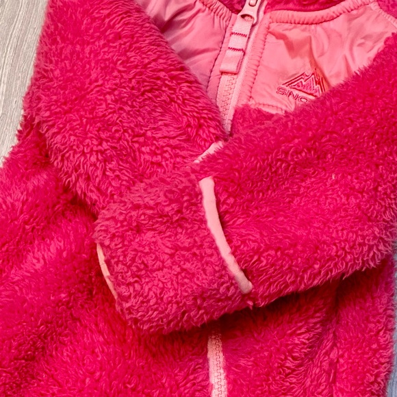Snozu Pink Fleece Kids Footies - Picture 10 of 16